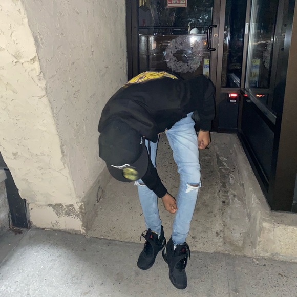 Meet your Posher, Kevin - Picture 1 of 1